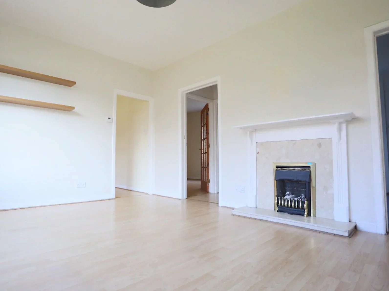 Flat Restalrig Circus in City of Edinburgh