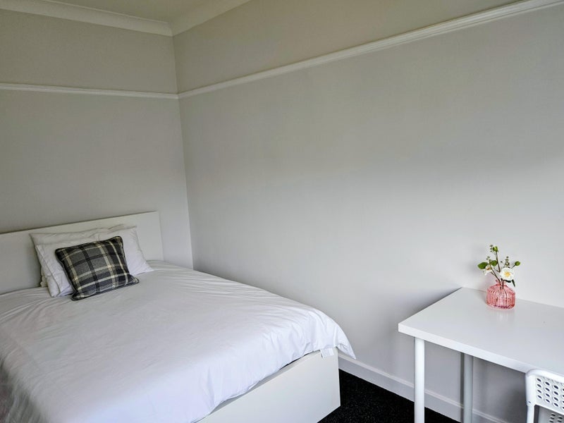 Room Broomfield Crescent in City of Edinburgh