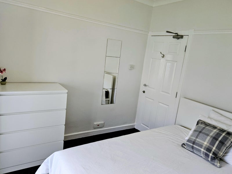 Room Broomfield Crescent in City of Edinburgh