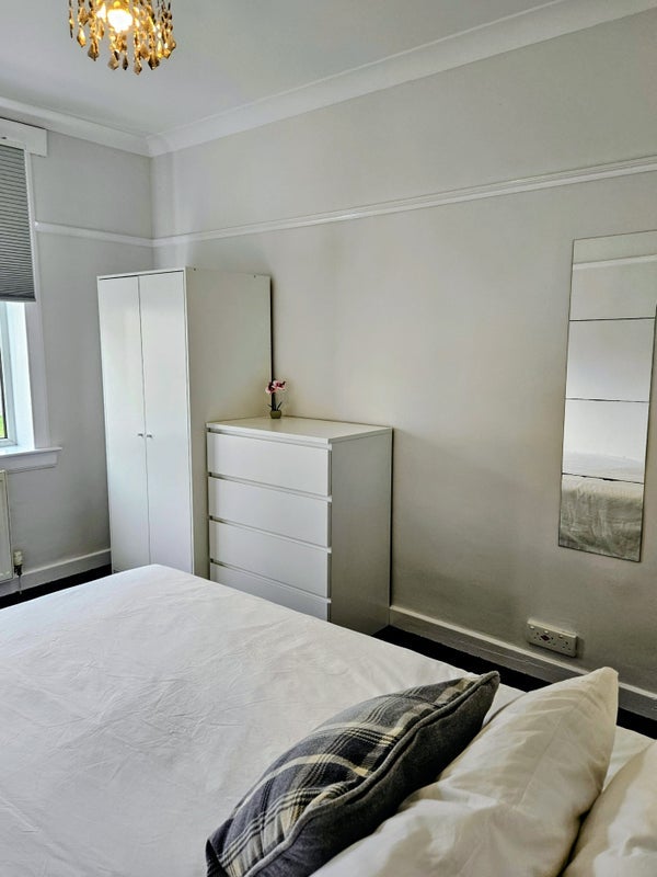 Room Broomfield Crescent in City of Edinburgh