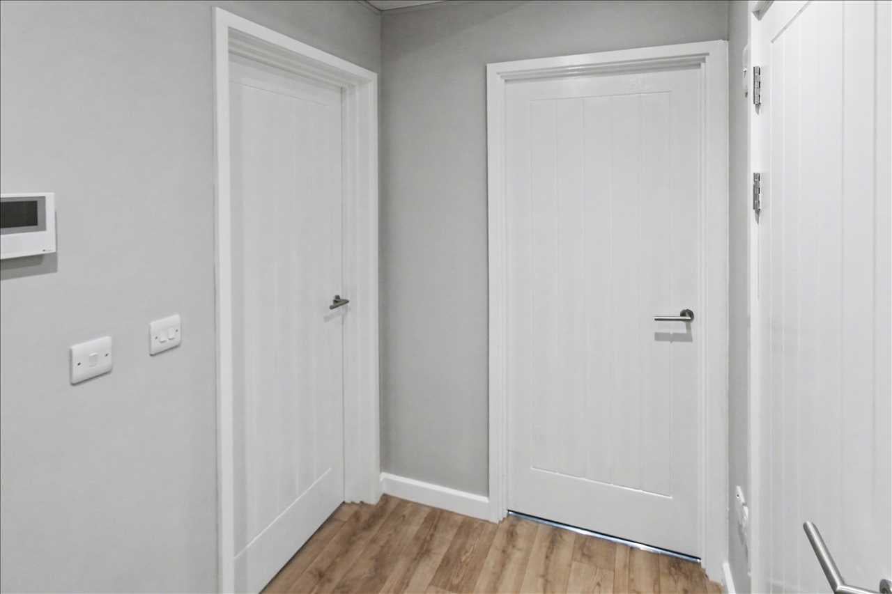 Flat Kelham Way in Eastwood