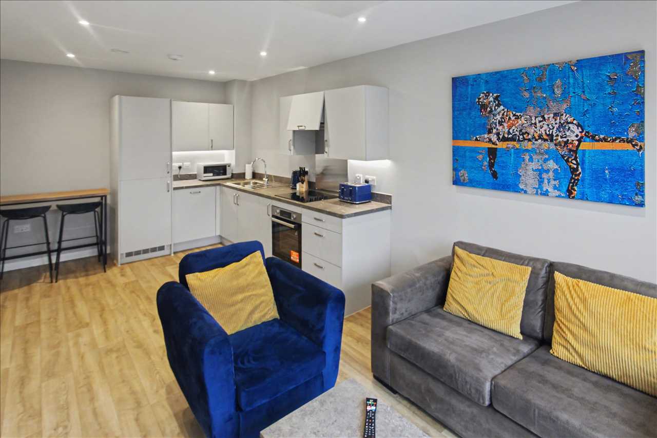 Flat Kelham Way in Eastwood