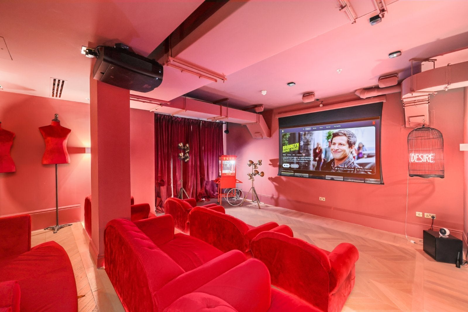 Flat Willesden Lane in Greater London