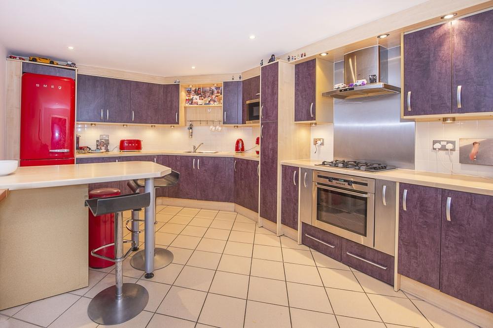 Flat Queensmead in Greater London
