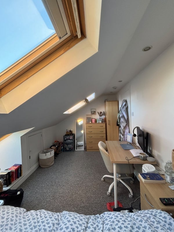 Room Hetherington Road in Greater London
