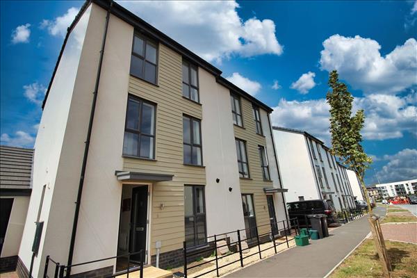 House Clover Way in Stoke Gifford