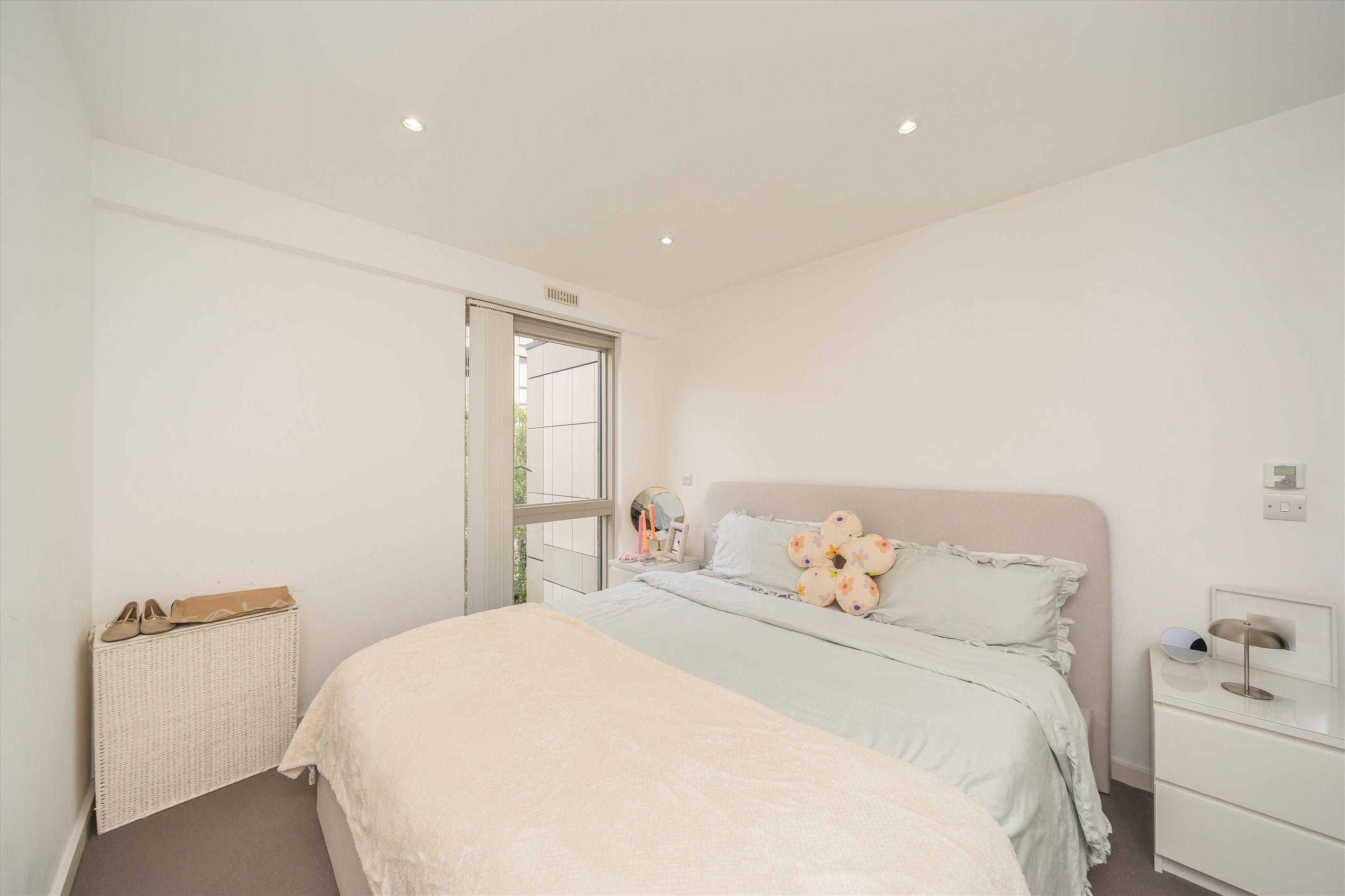 Flat Balham Hill in Greater London