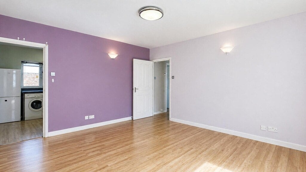 Flat Hewison Street in Greater London