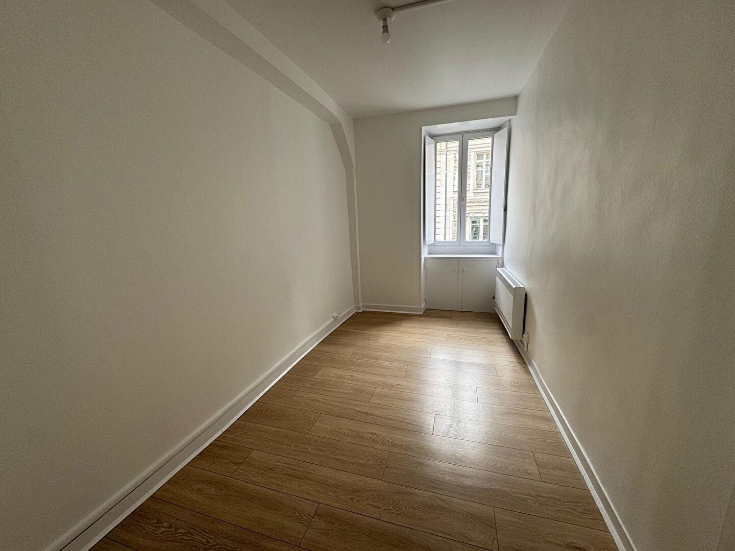 Flat Place des Lices in Rennes