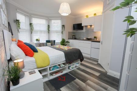 Room Victoria Street in Dunstable