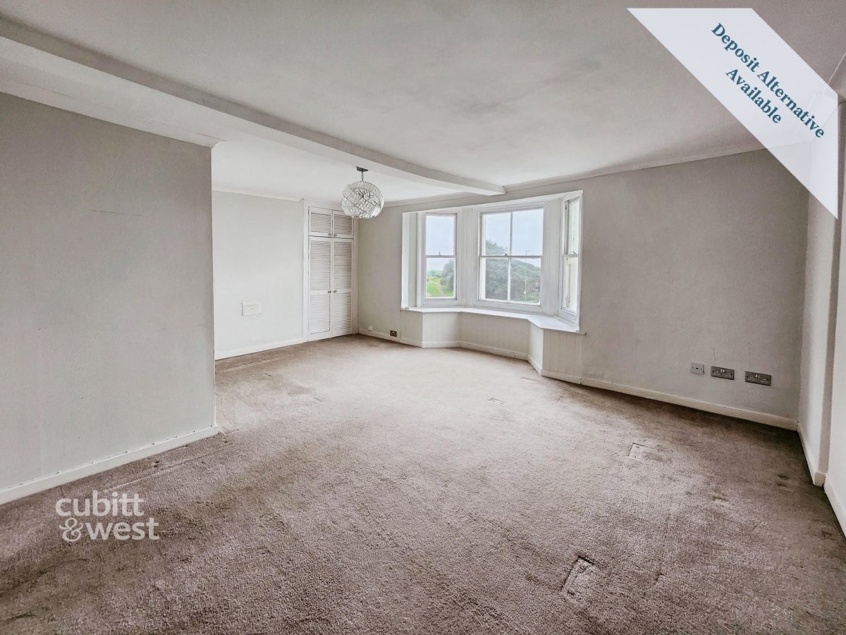Flat Farningham Road in Wealden