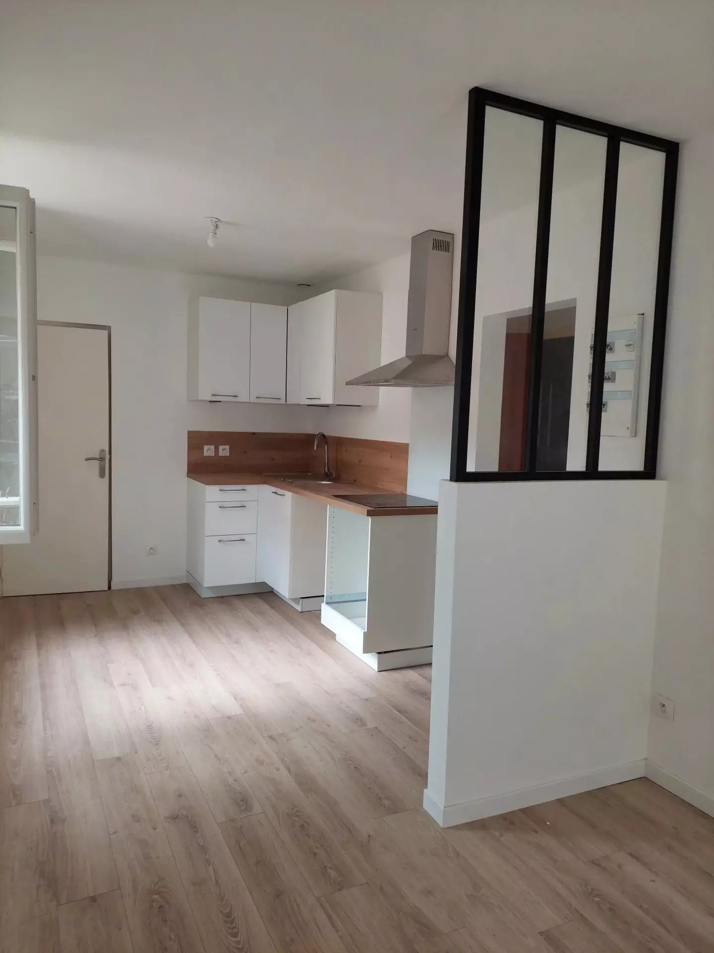 Appartement Place de la Halle à Montesquieu-Volvestre