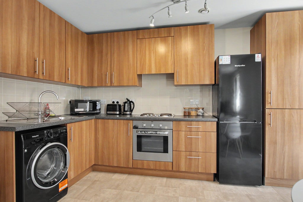 Flat John Thornycroft Road in Southampton