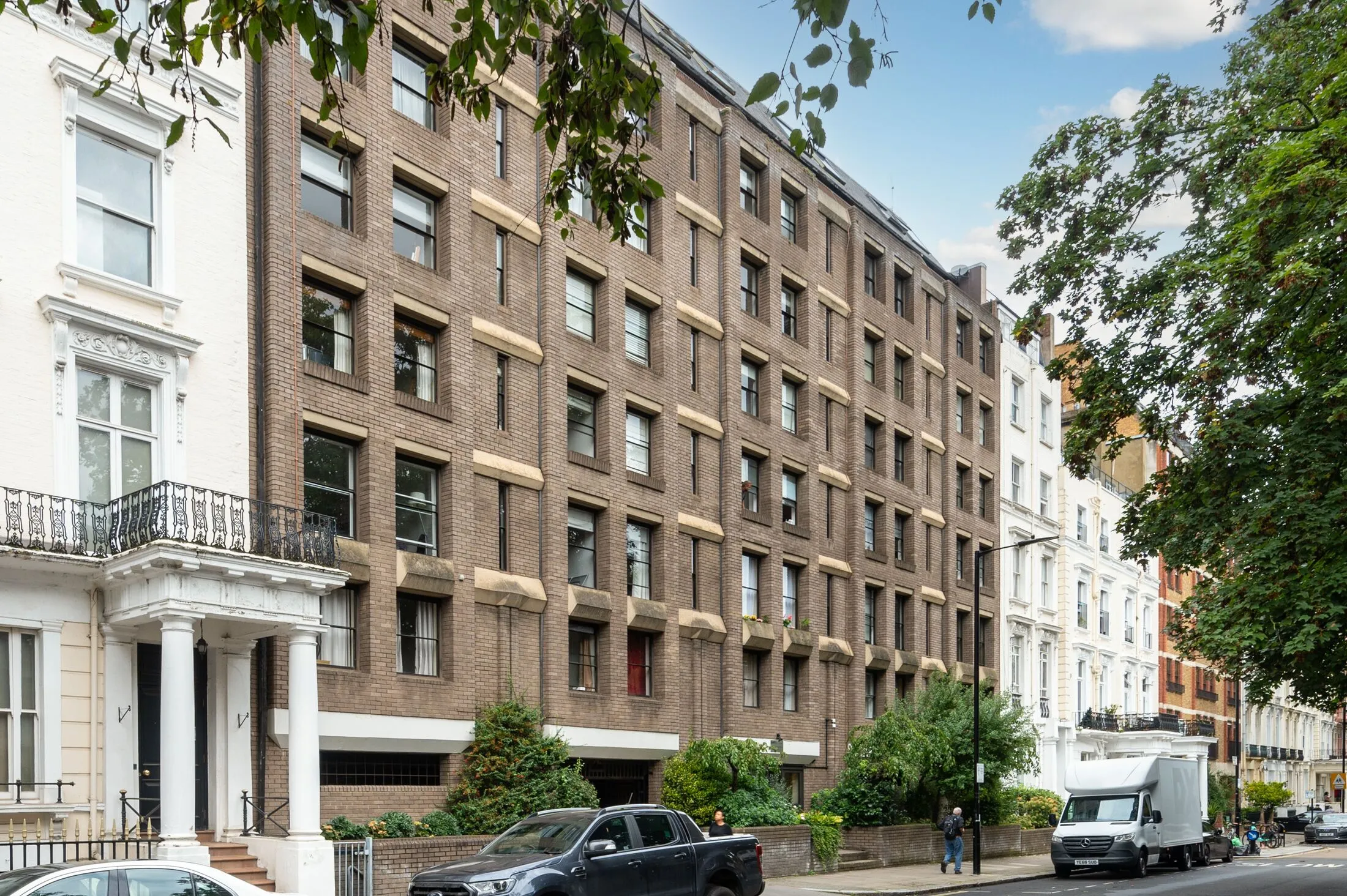 Flat Inverness Terrace in City of Westminster