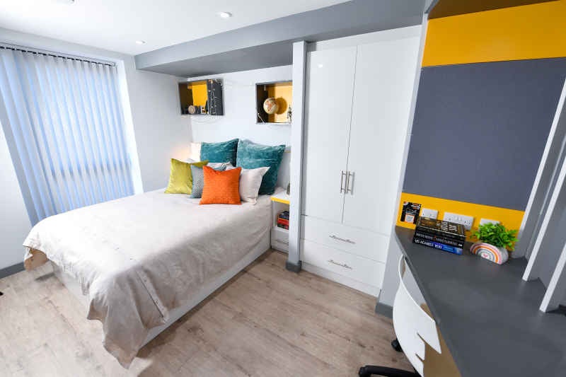 Flat Evington Road in Leicester