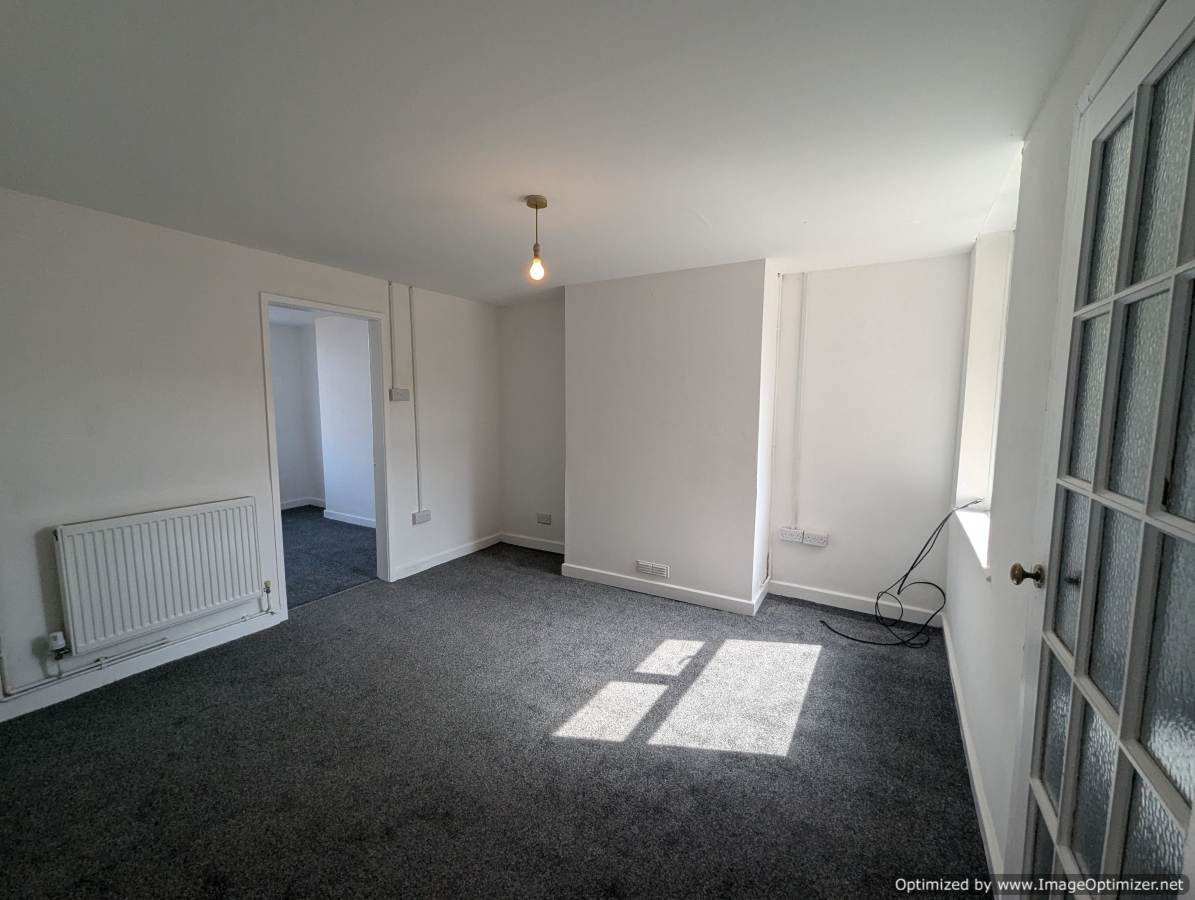 Flat Timbrell Avenue in Crewe
