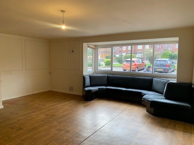 Flat Cowley Street in Nottingham