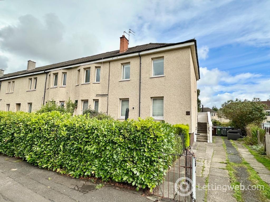 Flat Fitzalan Drive in Paisley