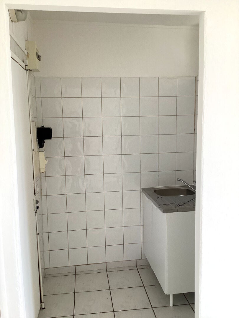 Flat Avenue Faidherbe in Montreuil