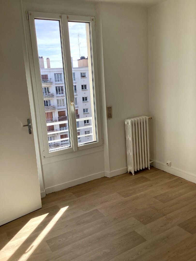 Flat Avenue Faidherbe in Montreuil