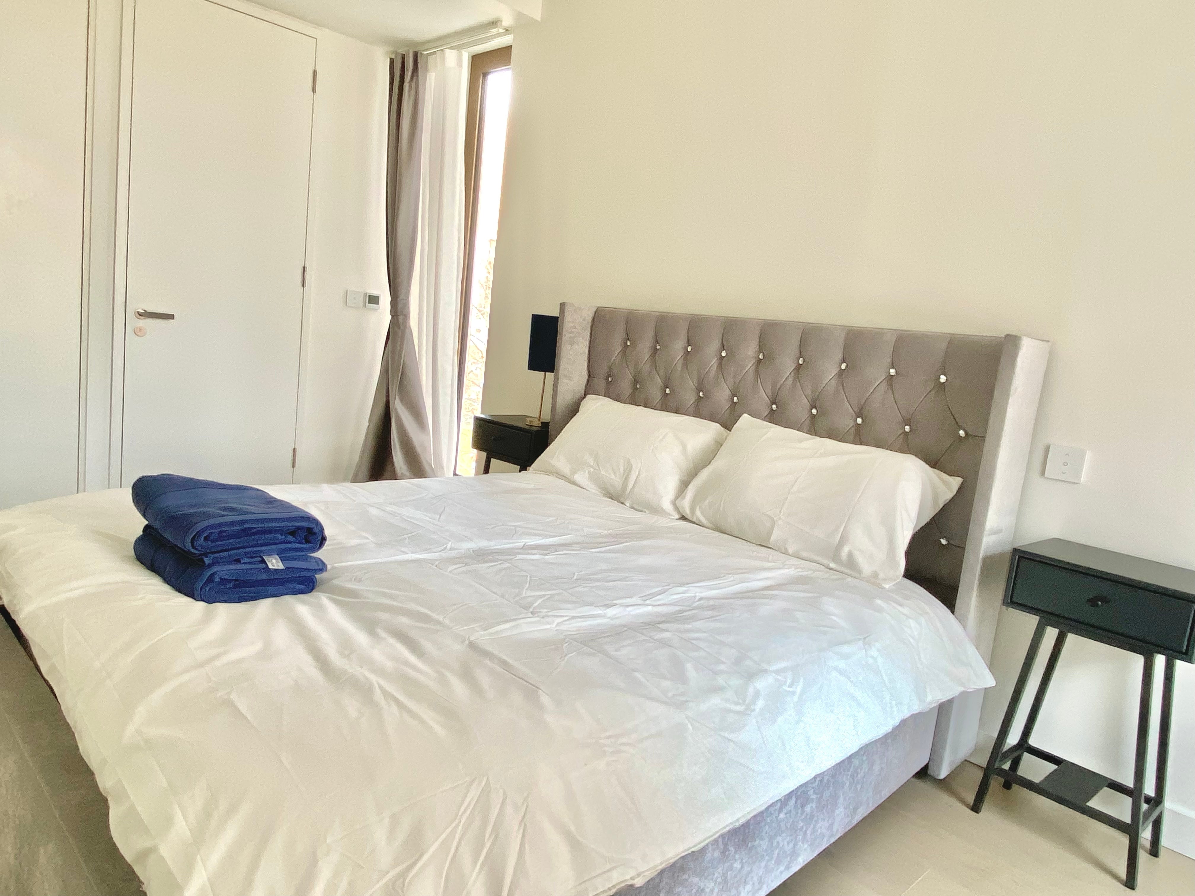 Flat Lewis Cubitt Walk in Greater London