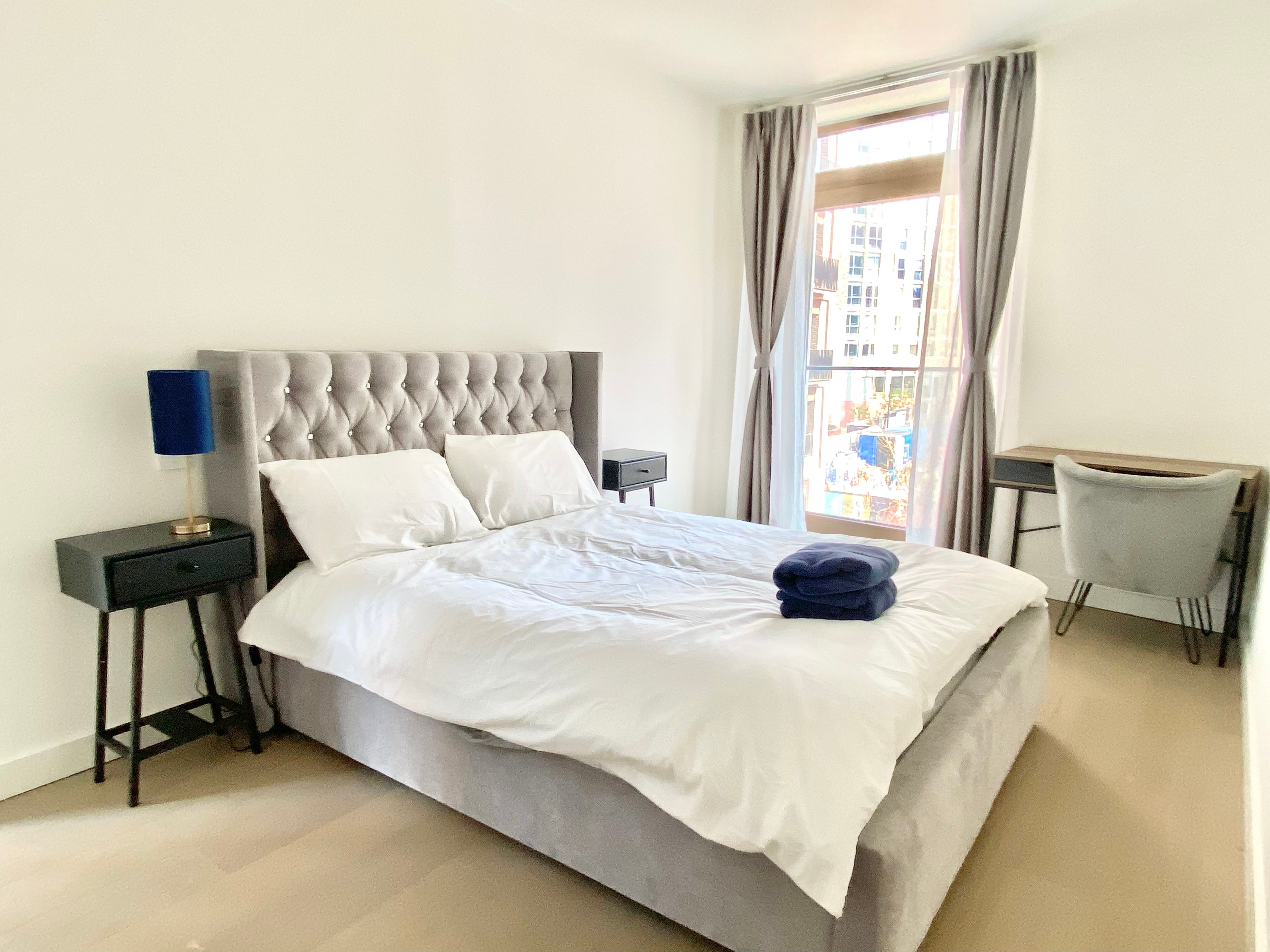 Flat Lewis Cubitt Walk in Greater London