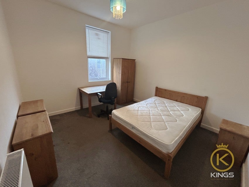 Room Wellington Street in Portsmouth