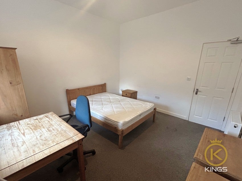 Room Wellington Street in Portsmouth