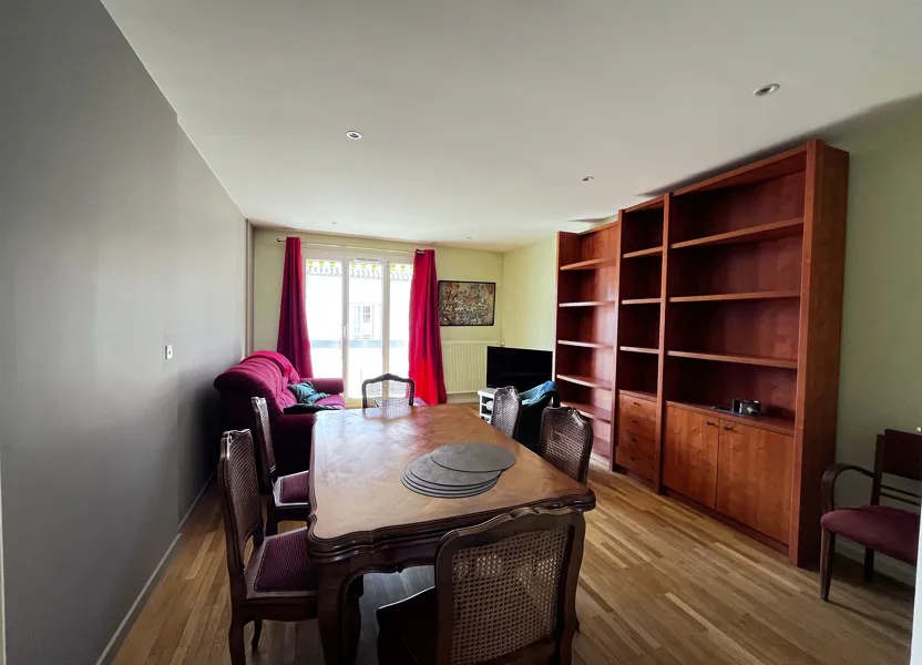 Flat Rue Casimir Périer in Lyon