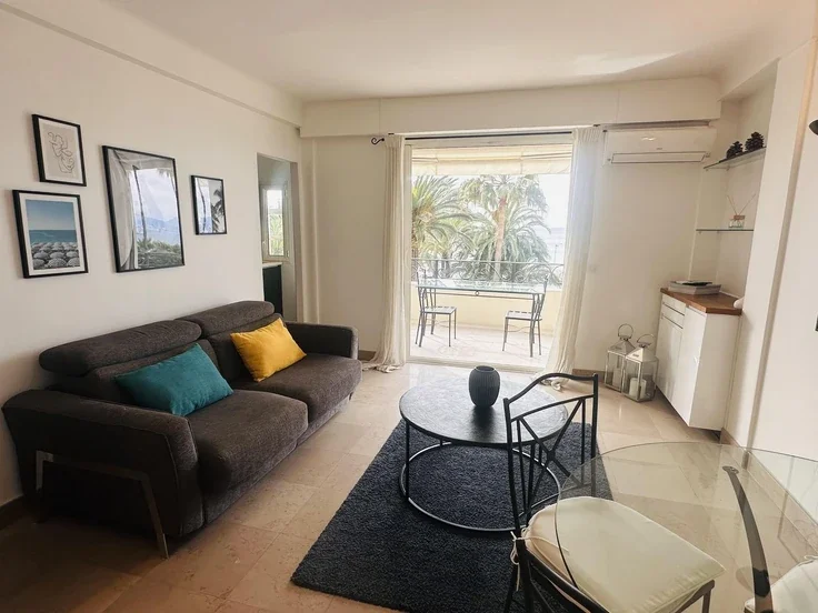 Chambre Boulevard de la Croisette à Cannes