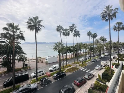 Chambre Boulevard de la Croisette à Cannes