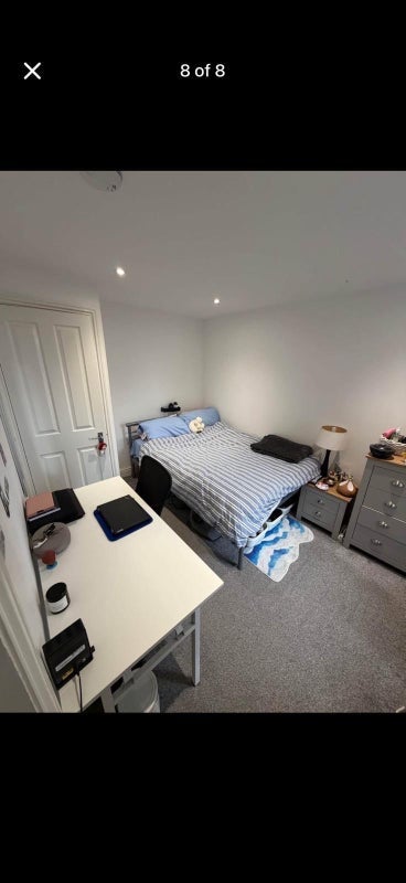 Room Mantilla Road in Greater London