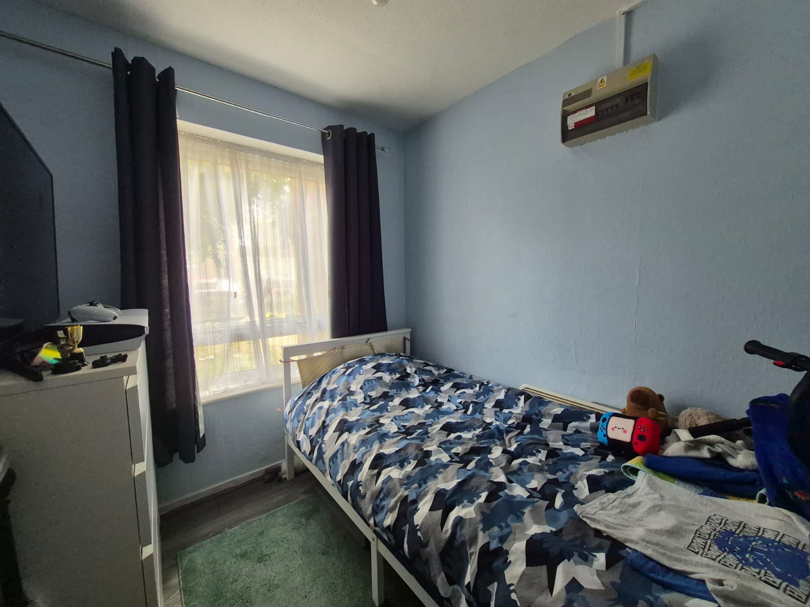 Flat Eastfield Road in Greater London