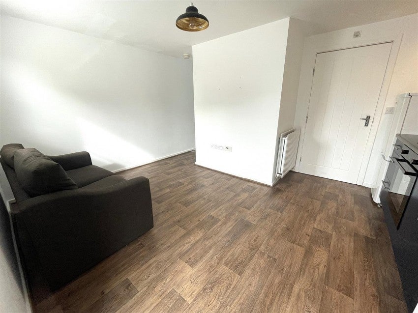 Flat Holme Lane in Selby