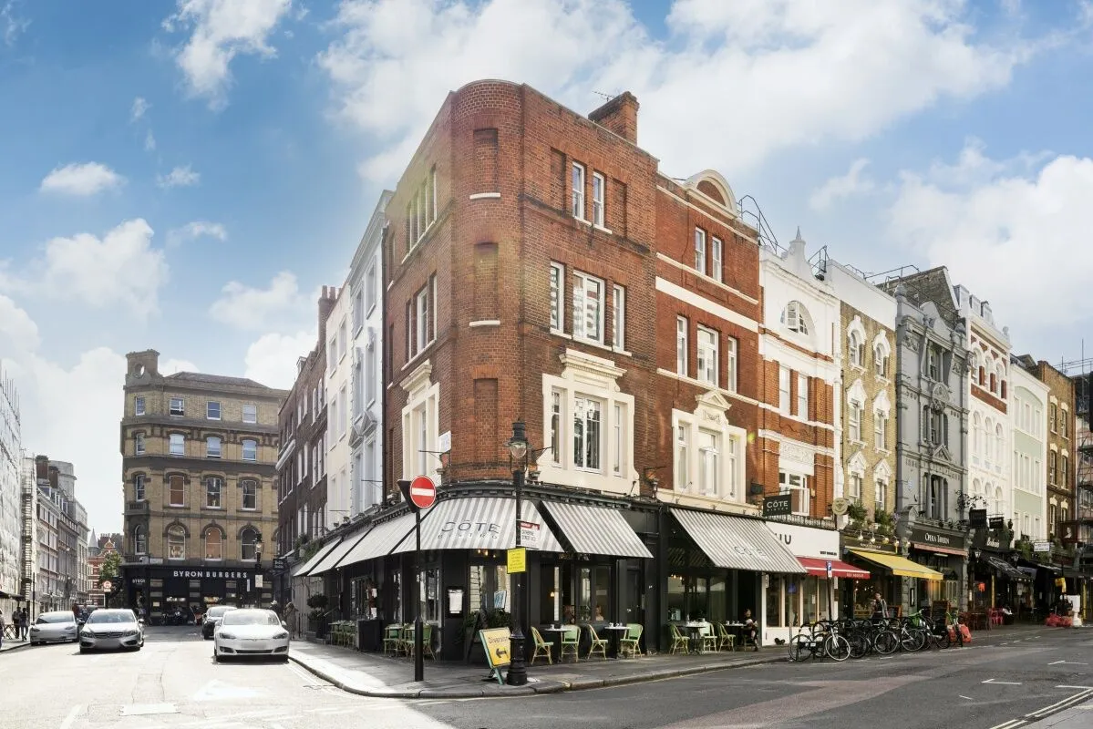 Flat Catherine Street in City of Westminster