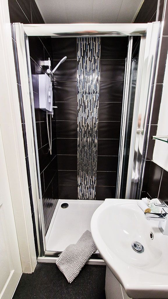 Room Cambridge Street in Barrow-in-Furness