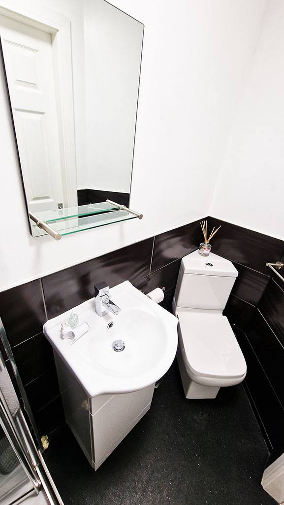 Room Cambridge Street in Barrow-in-Furness