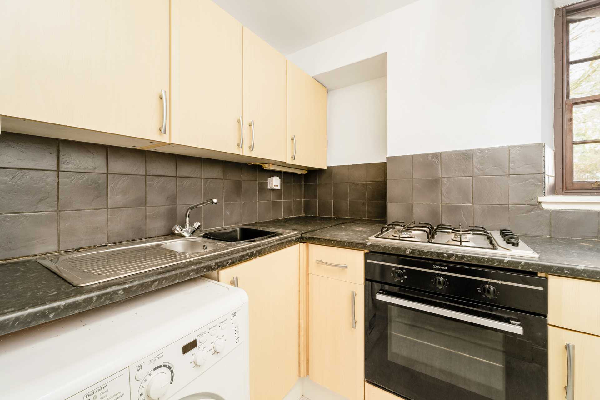 Flat Weavers Court in Kilbarchan