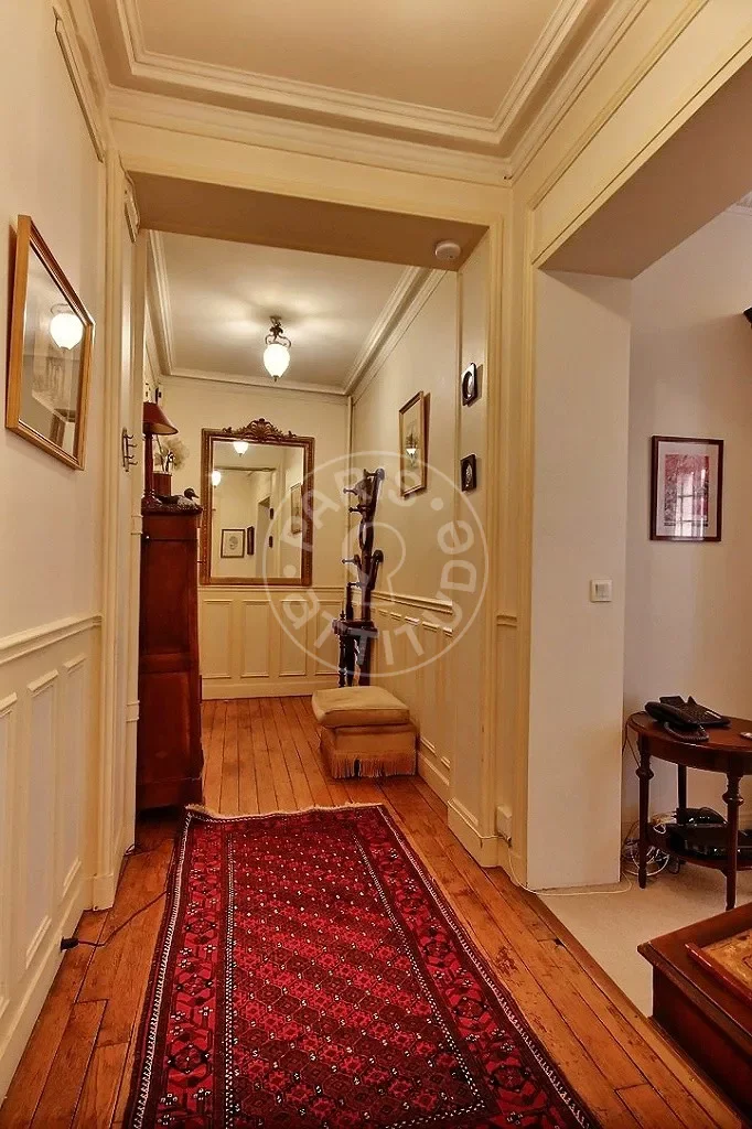 Appartement Rue Brown Séquard à Paris