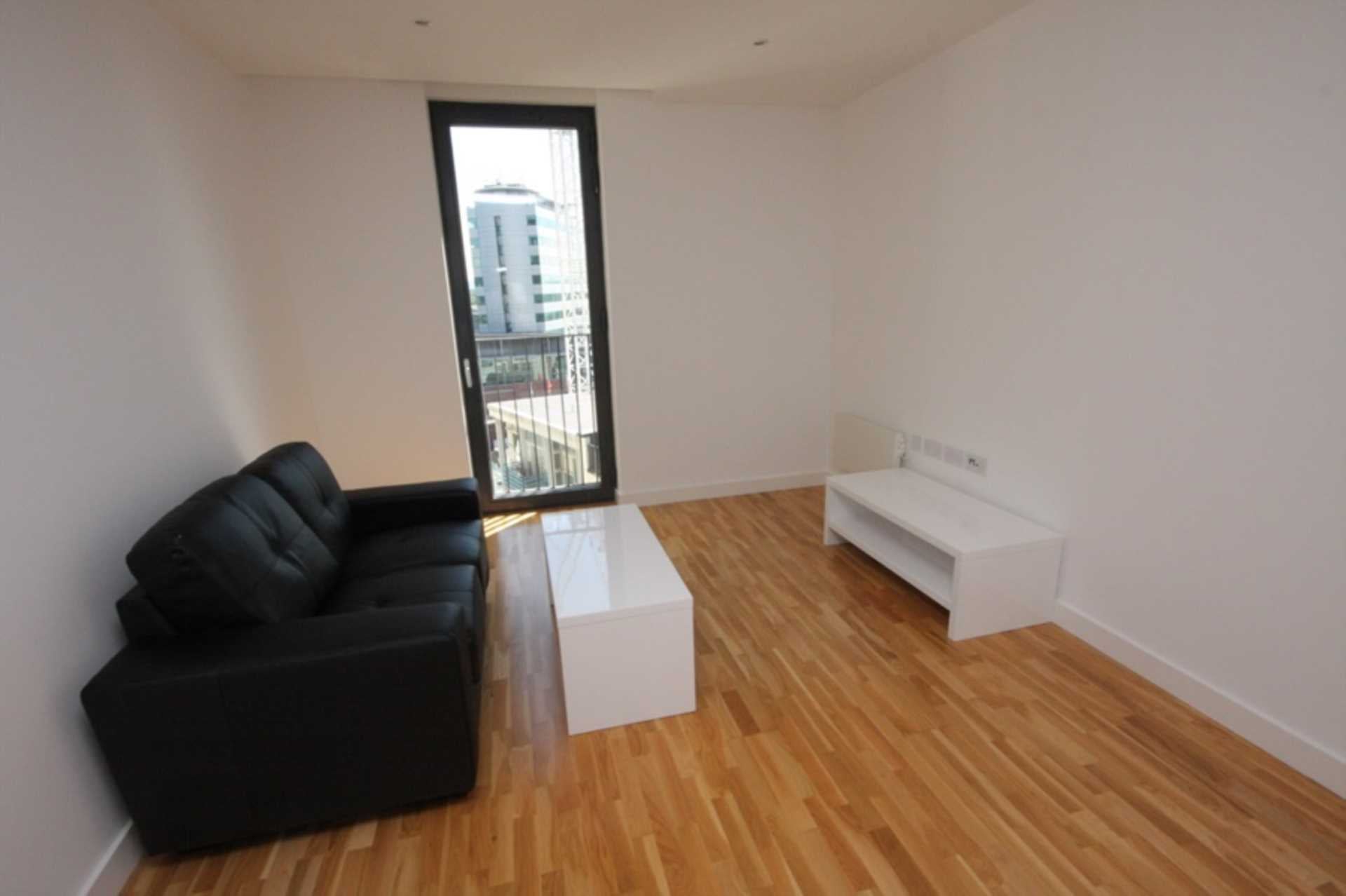 Flat Piccadilly Place in Manchester