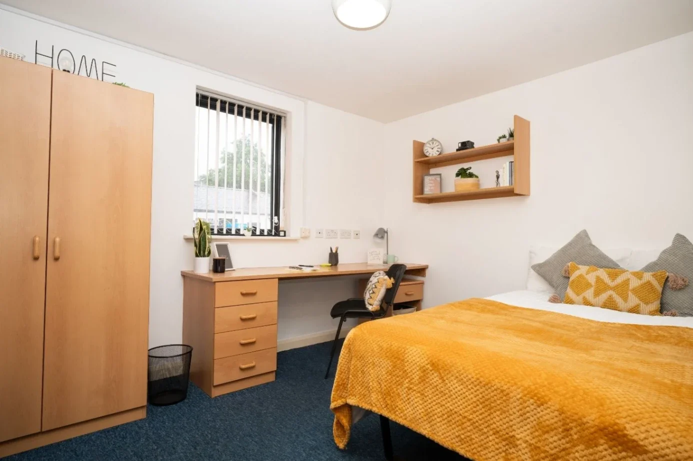 Room Moor Lane in Preston