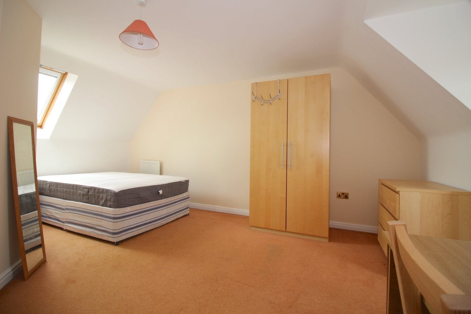 House Goldfinch Close in Charnwood