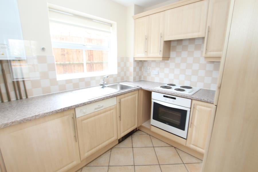 Flat Kingsway in Woking