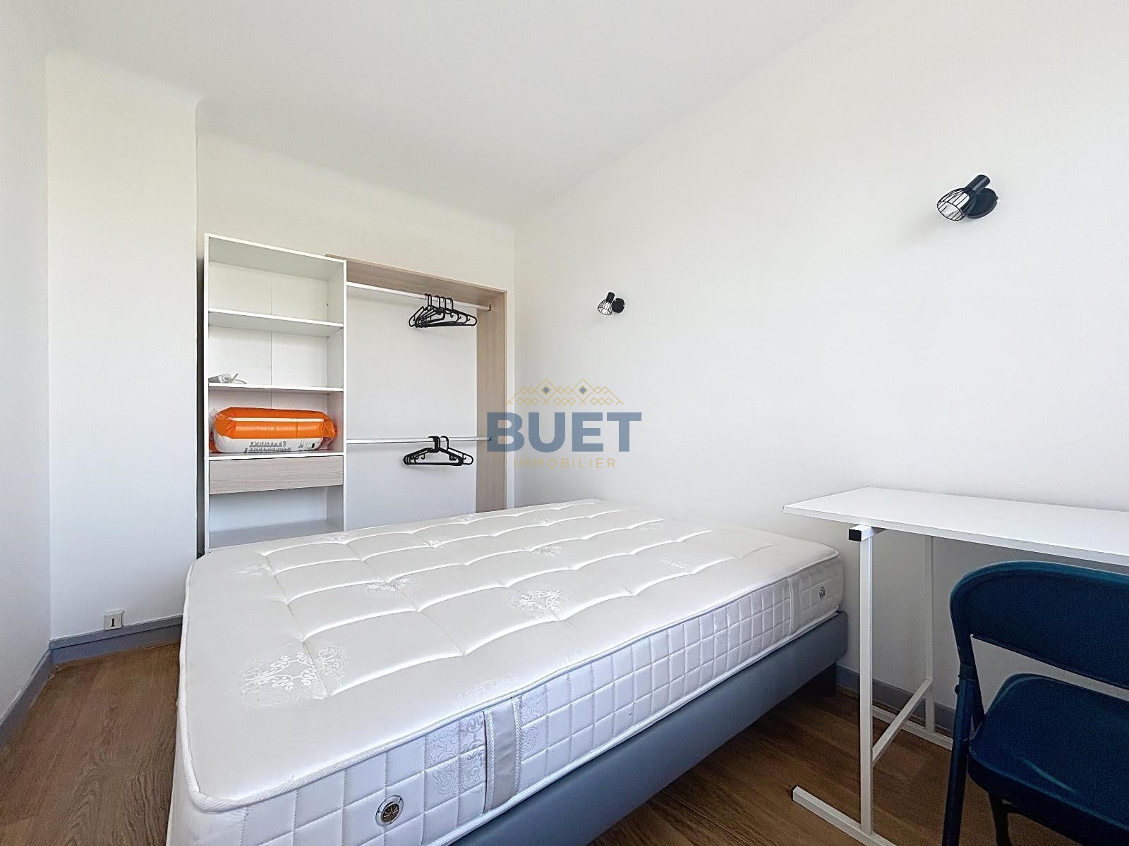 Room Rue Amiral Pierre in Dijon