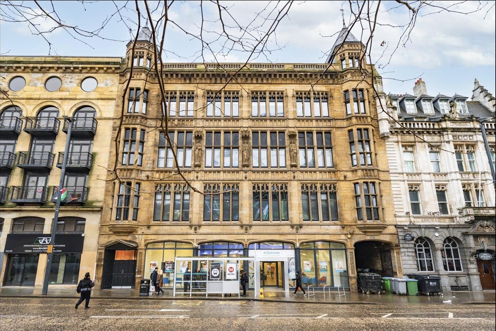 Flat The Headrow in Leeds