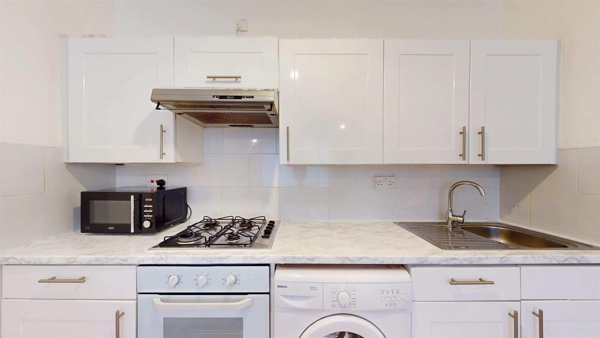 Flat Powis Square in Greater London