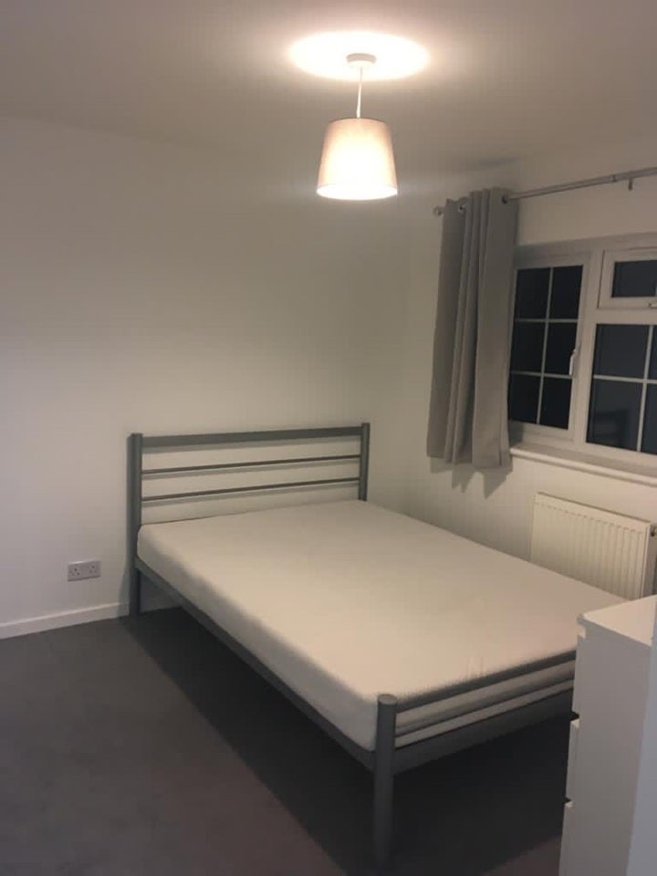 Room Broadwater Crescent in Stevenage