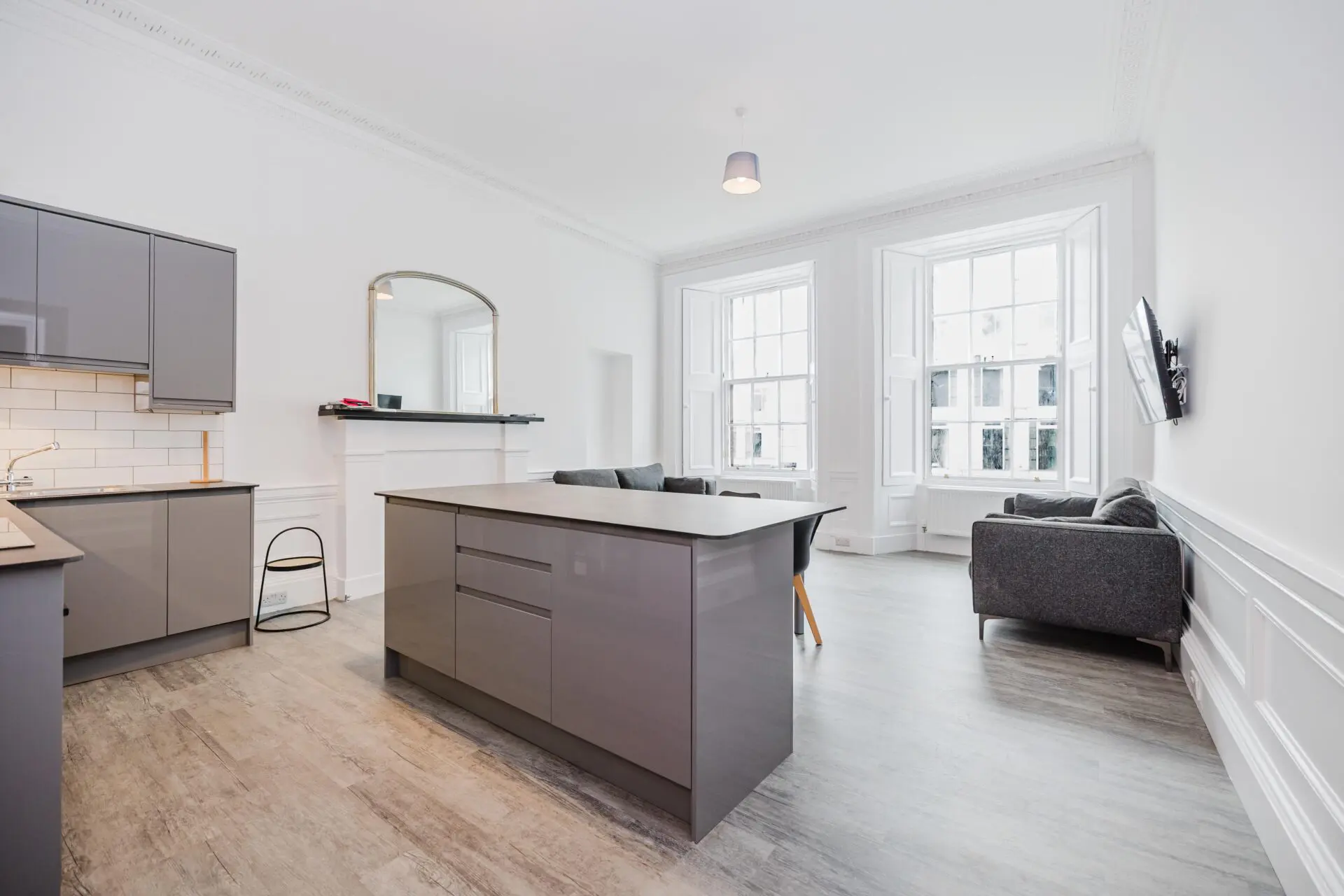 Room Torphichen Street in City of Edinburgh