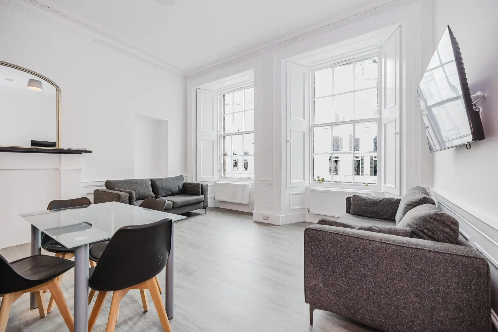 Room Torphichen Street in City of Edinburgh