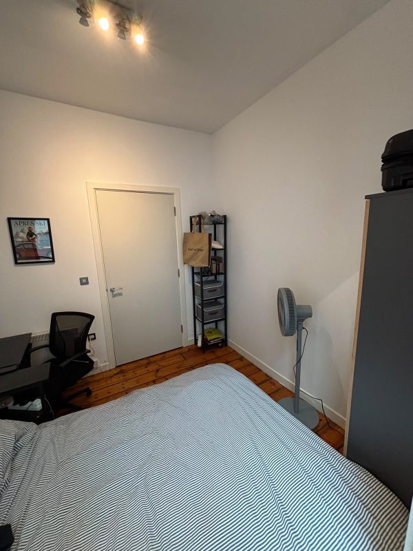 Room Back Church Lane in Greater London